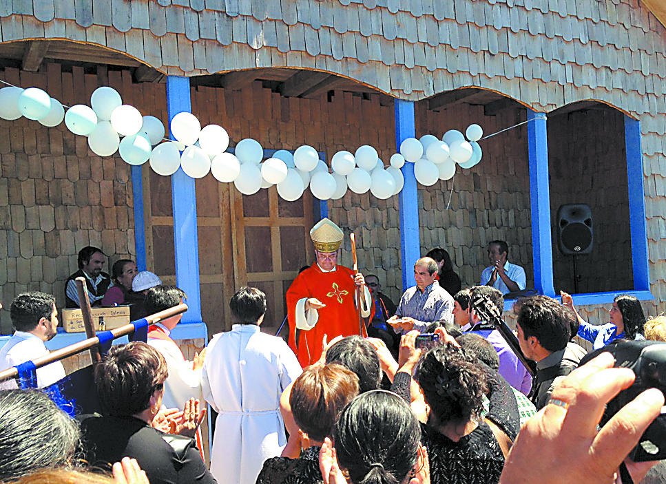 Comunidad de San Juan de Chadmo recibió su reconstruida Capilla