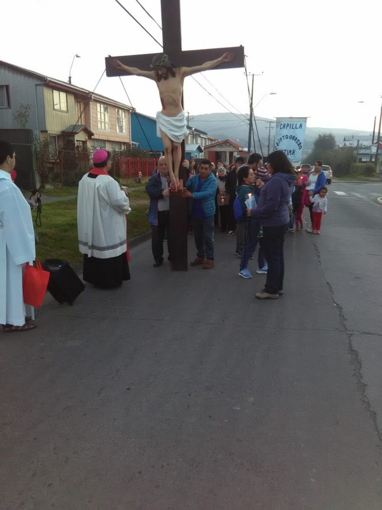 Las parroquias de Ancud se unieron para la celebración de la Pasión del Señor